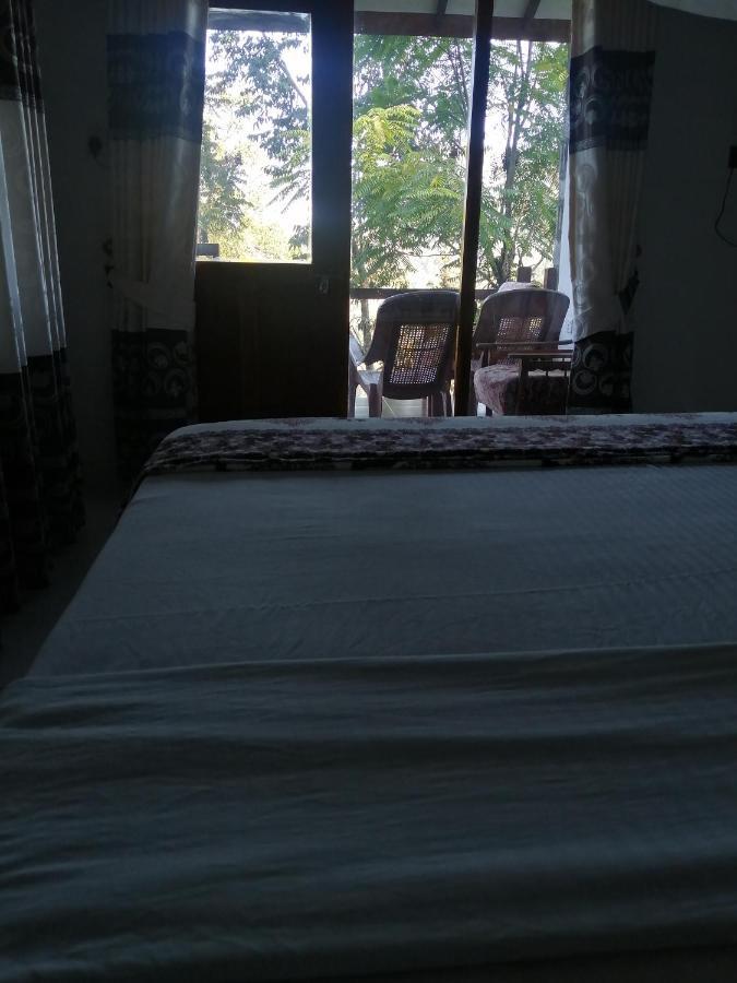 אלה Solitary Resort מראה חיצוני תמונה